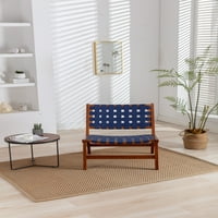 Stolica sa punim drvenim okvirom sa bijelim varanjem vune. Moderna stolica za salon za akcent za dnevnu