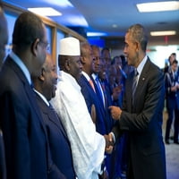 Predsjednik Barack Obama pozdravlja lidere tokom samita američkih lidera SAD-a. Na državnom odjelu SAD-a