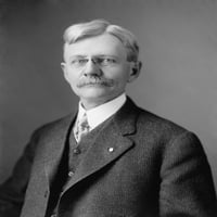 Potpredsjednik Thomas Marshall u svom senatskom uredu tokom istorije administracije Woodrow Wilson